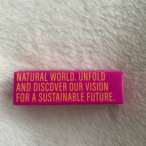 Cheekbone Lipstick 💄 Makoc - Picture 2 of 3